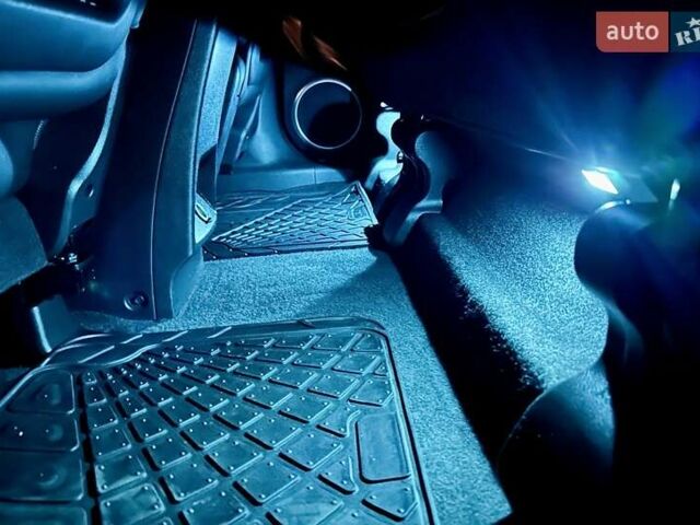 Білий Шевроле Каптіва, об'ємом двигуна 2.23 л та пробігом 158 тис. км за 12900 $, фото 95 на Automoto.ua