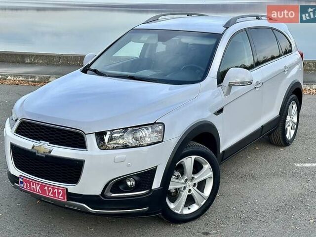 Білий Шевроле Каптіва, об'ємом двигуна 2.23 л та пробігом 158 тис. км за 12900 $, фото 2 на Automoto.ua