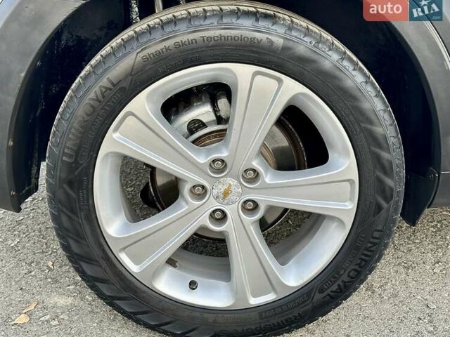 Білий Шевроле Каптіва, об'ємом двигуна 2.23 л та пробігом 158 тис. км за 12900 $, фото 27 на Automoto.ua