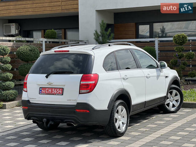 Белый Шевроле Каптива, объемом двигателя 2.2 л и пробегом 177 тыс. км за 12900 $, фото 12 на Automoto.ua
