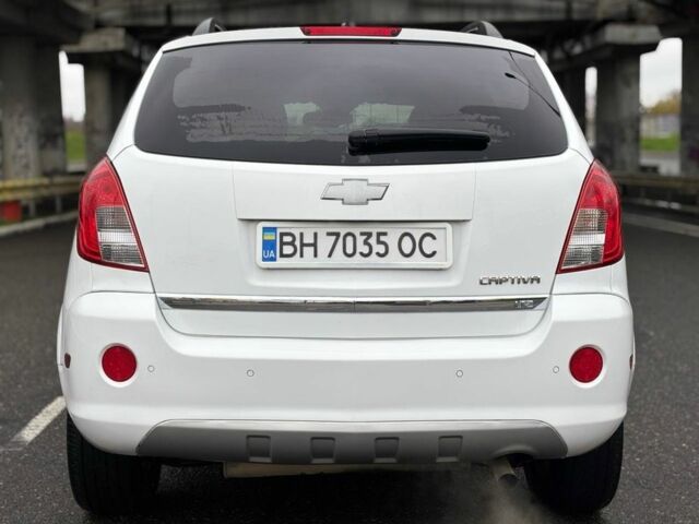 Білий Шевроле Каптіва, об'ємом двигуна 2.4 л та пробігом 1 тис. км за 7500 $, фото 5 на Automoto.ua