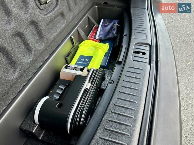 Білий Шевроле Каптіва, об'ємом двигуна 2.23 л та пробігом 158 тис. км за 12900 $, фото 61 на Automoto.ua