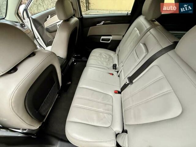 Белый Шевроле Каптива, объемом двигателя 2.4 л и пробегом 220 тыс. км за 7999 $, фото 26 на Automoto.ua