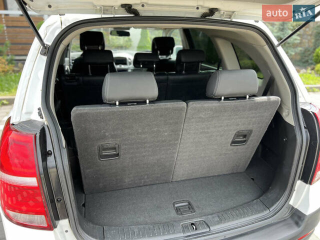 Белый Шевроле Каптива, объемом двигателя 2.2 л и пробегом 177 тыс. км за 12900 $, фото 33 на Automoto.ua