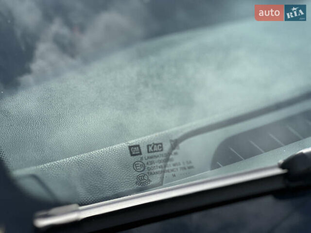 Белый Шевроле Каптива, объемом двигателя 2.2 л и пробегом 177 тыс. км за 12900 $, фото 11 на Automoto.ua