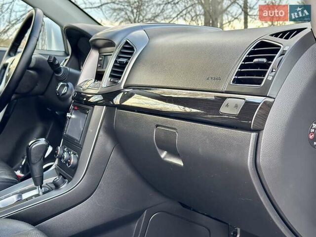 Білий Шевроле Каптіва, об'ємом двигуна 2.23 л та пробігом 158 тис. км за 12900 $, фото 67 на Automoto.ua