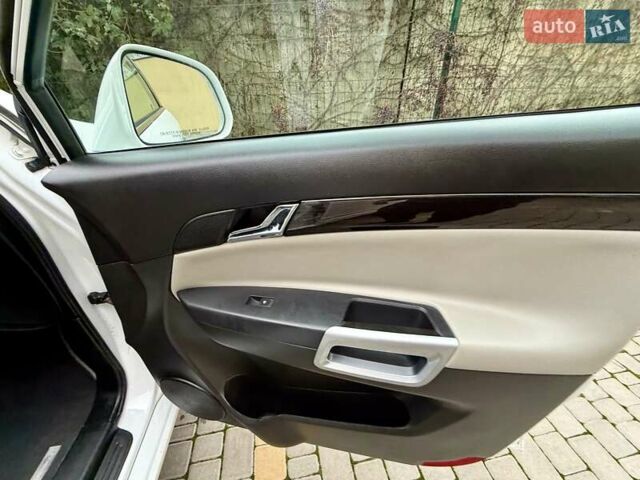 Белый Шевроле Каптива, объемом двигателя 2.4 л и пробегом 220 тыс. км за 7999 $, фото 43 на Automoto.ua