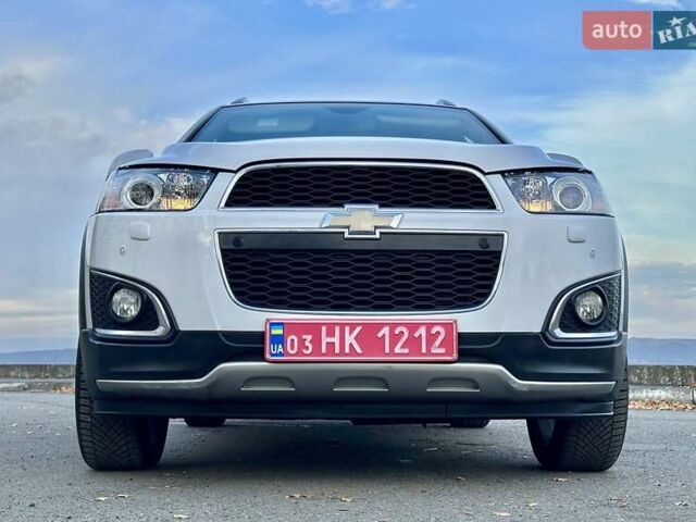 Білий Шевроле Каптіва, об'ємом двигуна 2.23 л та пробігом 158 тис. км за 12900 $, фото 49 на Automoto.ua