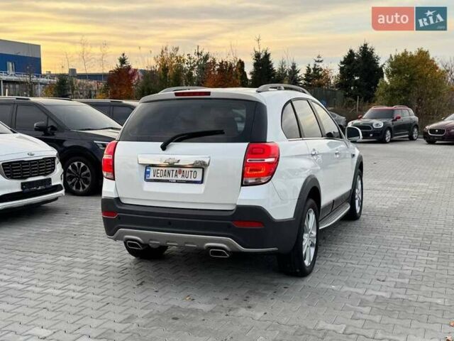 Білий Шевроле Каптіва, об'ємом двигуна 2.2 л та пробігом 150 тис. км за 11900 $, фото 3 на Automoto.ua