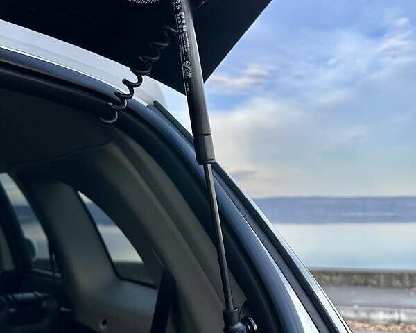 Білий Шевроле Каптіва, об'ємом двигуна 2.23 л та пробігом 158 тис. км за 12900 $, фото 60 на Automoto.ua