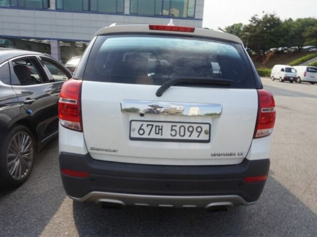 Белый Шевроле Каптива, объемом двигателя 2 л и пробегом 102 тыс. км за 2800 $, фото 5 на Automoto.ua