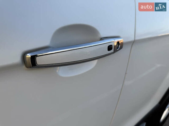 Белый Шевроле Каптива, объемом двигателя 2.23 л и пробегом 228 тыс. км за 12499 $, фото 38 на Automoto.ua