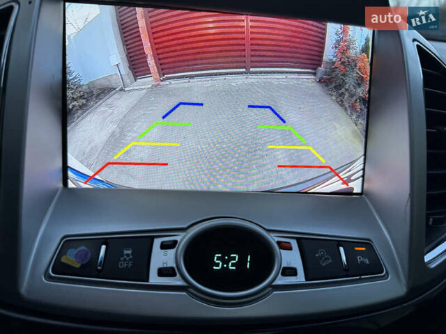 Белый Шевроле Каптива, объемом двигателя 2.23 л и пробегом 228 тыс. км за 12499 $, фото 41 на Automoto.ua