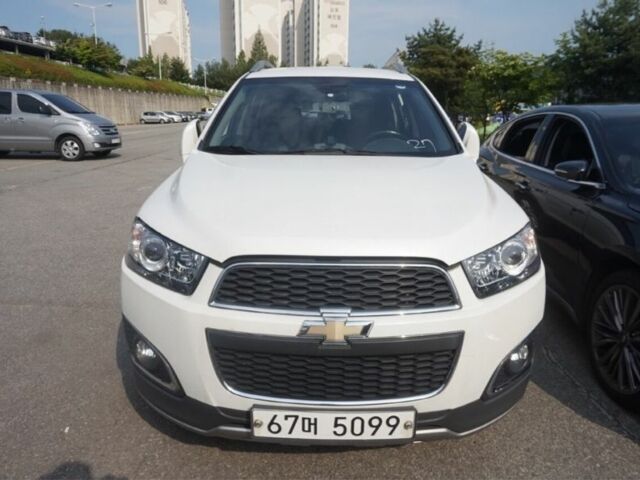 Белый Шевроле Каптива, объемом двигателя 2 л и пробегом 102 тыс. км за 2800 $, фото 2 на Automoto.ua