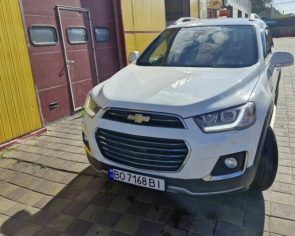 Белый Шевроле Каптива, объемом двигателя 2.38 л и пробегом 105 тыс. км за 15000 $, фото 7 на Automoto.ua