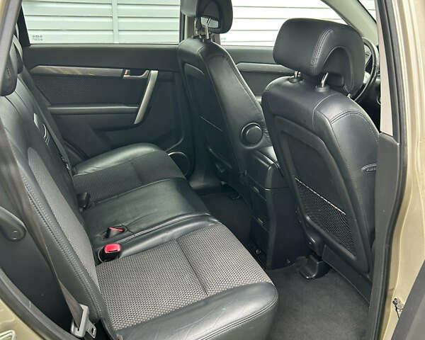 Шевроле Каптива 2007 в Богородчанах на Automoto.ua Бежевый Шевроле Каптива, объемом двигателя 2.41 л и пробегом 247 тыс. км за 7300 $, фото 22 на Automoto.ua