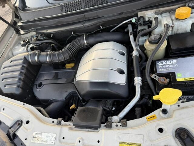 Бежевый Шевроле Каптива, объемом двигателя 2 л и пробегом 252 тыс. км за 4000 $, фото 9 на Automoto.ua