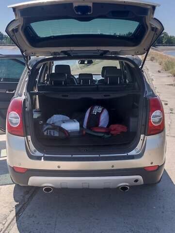 Бежевый Шевроле Каптива, объемом двигателя 2.4 л и пробегом 251 тыс. км за 7600 $, фото 9 на Automoto.ua