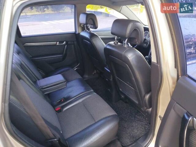 Бежевый Шевроле Каптива, объемом двигателя 2.4 л и пробегом 204 тыс. км за 6900 $, фото 14 на Automoto.ua