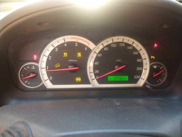 Бежевый Шевроле Каптива, объемом двигателя 2 л и пробегом 330 тыс. км за 3660 $, фото 6 на Automoto.ua