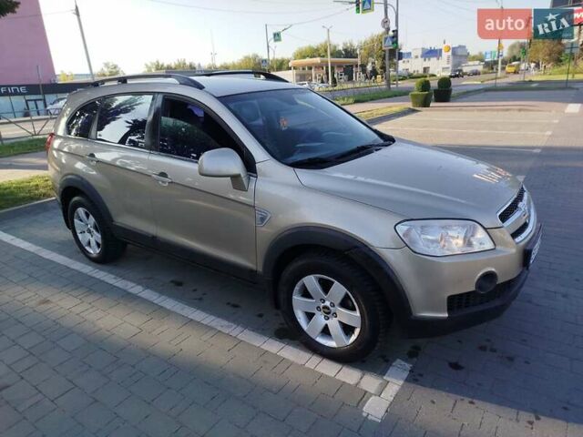 Бежевый Шевроле Каптива, объемом двигателя 2.4 л и пробегом 204 тыс. км за 6900 $, фото 22 на Automoto.ua