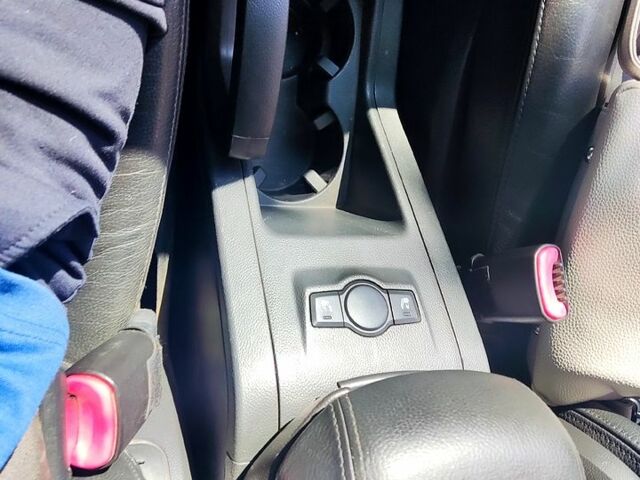 Бежевый Шевроле Каптива, объемом двигателя 3.2 л и пробегом 250 тыс. км за 7100 $, фото 3 на Automoto.ua