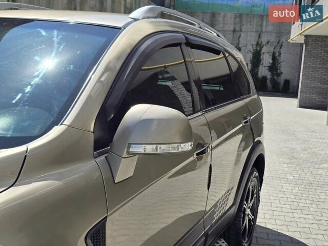 Шевроле Каптіва 2010 у Хмельницькому на Automoto.ua Бежевий Шевроле Каптіва, об'ємом двигуна 2.4 л та пробігом 166 тис. км за 9499 $, фото 15 на Automoto.ua