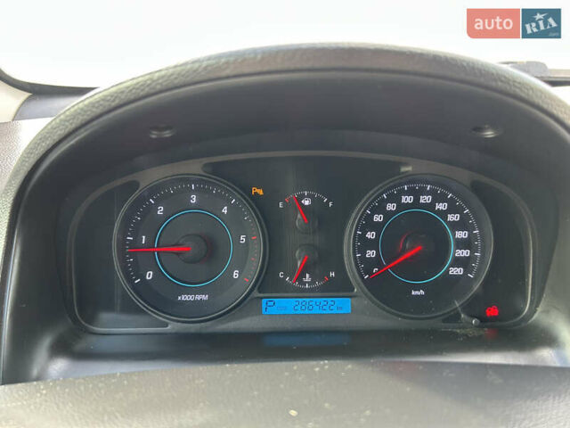 Бежевый Шевроле Каптива, объемом двигателя 2.2 л и пробегом 286 тыс. км за 10500 $, фото 14 на Automoto.ua