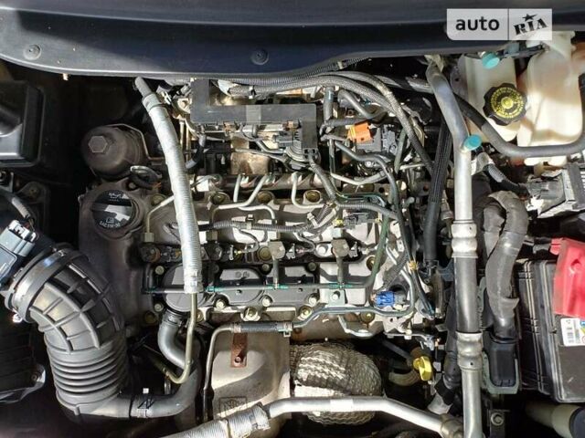 Бежевий Шевроле Каптіва, об'ємом двигуна 2.23 л та пробігом 183 тис. км за 12000 $, фото 50 на Automoto.ua