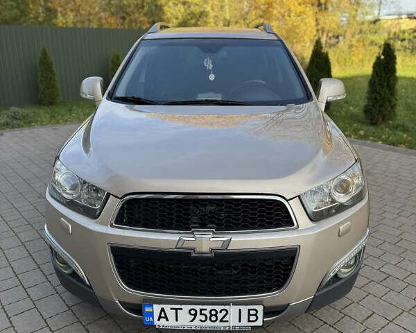 Бежевый Шевроле Каптива, объемом двигателя 3 л и пробегом 178 тыс. км за 12900 $, фото 15 на Automoto.ua