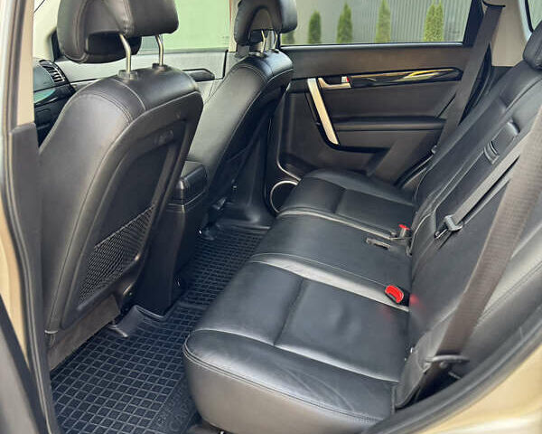 Бежевый Шевроле Каптива, объемом двигателя 3 л и пробегом 178 тыс. км за 12900 $, фото 41 на Automoto.ua