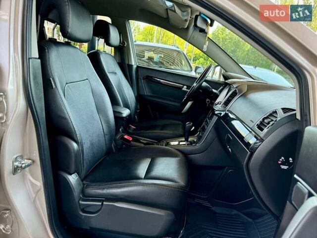 Шевроле Каптива 2012 в Виннице на Automoto.ua Бежевый Шевроле Каптива, объемом двигателя 2.23 л и пробегом 180 тыс. км за 11900 $, фото 2 на Automoto.ua