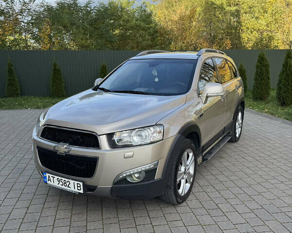 Бежевый Шевроле Каптива, объемом двигателя 3 л и пробегом 178 тыс. км за 12900 $, фото 7 на Automoto.ua