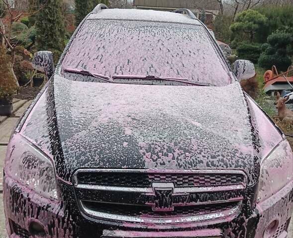 Черный Шевроле Каптива, объемом двигателя 2.41 л и пробегом 173 тыс. км за 7450 $, фото 7 на Automoto.ua