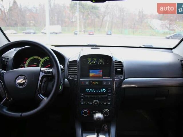 Чорний Шевроле Каптіва, об'ємом двигуна 1.99 л та пробігом 215 тис. км за 8400 $, фото 10 на Automoto.ua