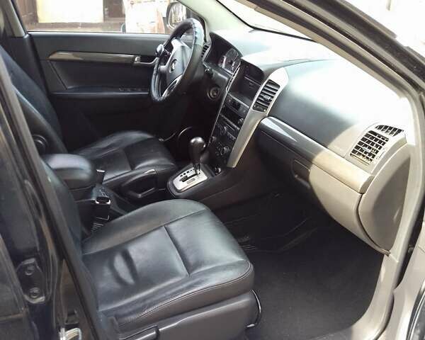 Черный Шевроле Каптива, объемом двигателя 1.99 л и пробегом 206 тыс. км за 7500 $, фото 7 на Automoto.ua