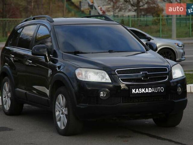 Чорний Шевроле Каптіва, об'ємом двигуна 1.99 л та пробігом 215 тис. км за 8400 $, фото 2 на Automoto.ua