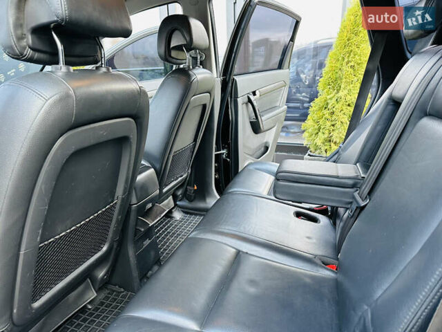 Чорний Шевроле Каптіва, об'ємом двигуна 1.99 л та пробігом 225 тис. км за 8600 $, фото 15 на Automoto.ua