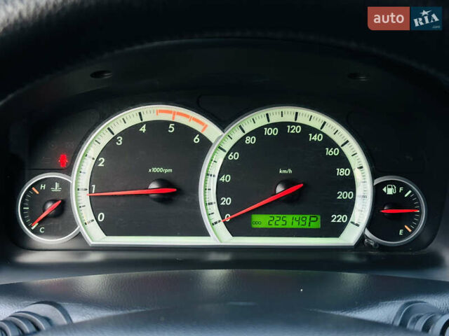 Чорний Шевроле Каптіва, об'ємом двигуна 1.99 л та пробігом 225 тис. км за 8600 $, фото 27 на Automoto.ua