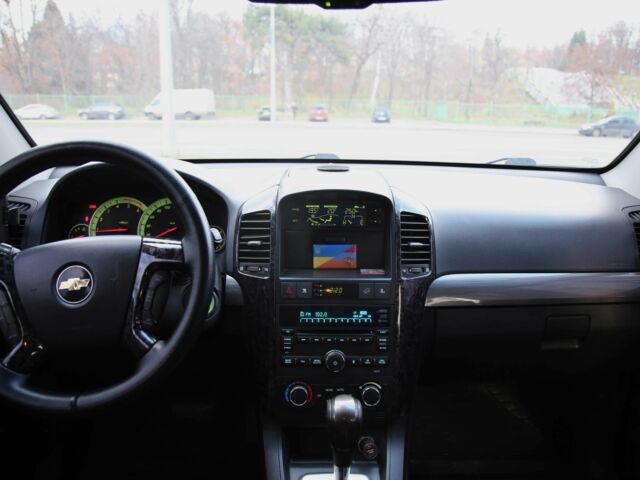 Черный Шевроле Каптива, объемом двигателя 2 л и пробегом 215 тыс. км за 8400 $, фото 10 на Automoto.ua