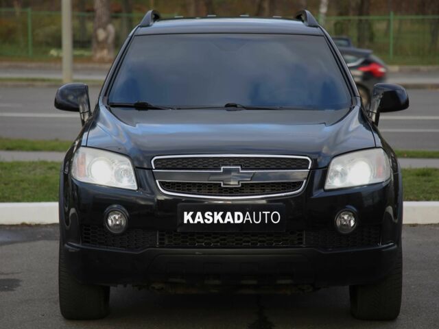 Черный Шевроле Каптива, объемом двигателя 2 л и пробегом 215 тыс. км за 8400 $, фото 1 на Automoto.ua