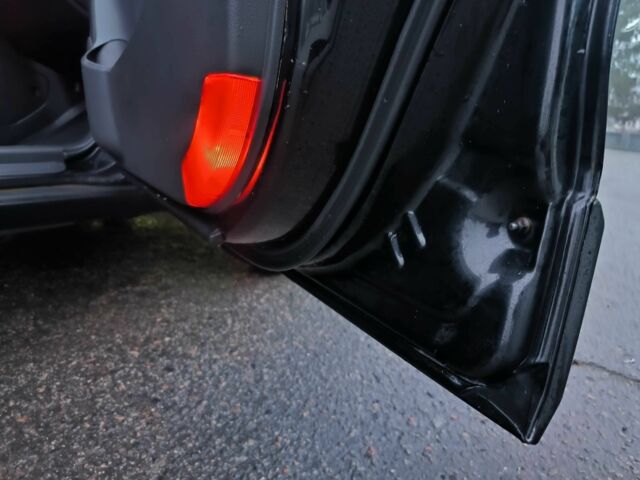 Черный Шевроле Каптива, объемом двигателя 2.4 л и пробегом 285 тыс. км за 6450 $, фото 12 на Automoto.ua