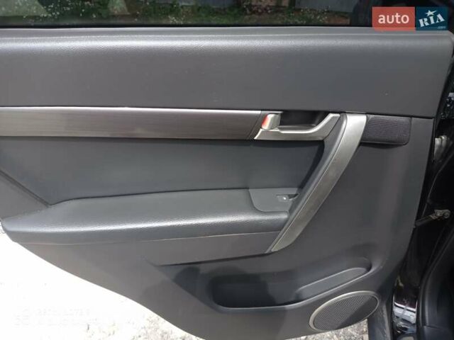Черный Шевроле Каптива, объемом двигателя 1.99 л и пробегом 225 тыс. км за 9500 $, фото 35 на Automoto.ua