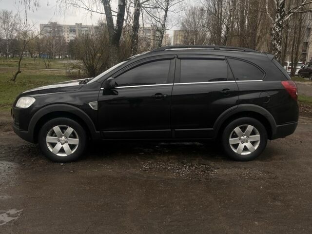 Шевроле Каптива 2007 в Сумах на Automoto.ua Черный Шевроле Каптива, объемом двигателя 2.4 л и пробегом 185 тыс. км за 8000 $, фото 1 на Automoto.ua