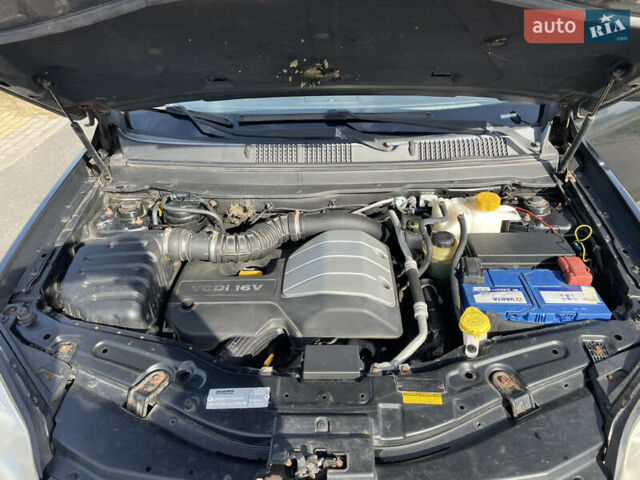 Чорний Шевроле Каптіва, об'ємом двигуна 2 л та пробігом 143 тис. км за 4850 $, фото 18 на Automoto.ua