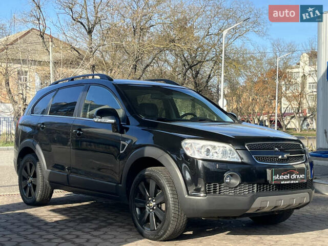 Черный Шевроле Каптива, объемом двигателя 1.99 л и пробегом 212 тыс. км за 9299 $, фото 2 на Automoto.ua