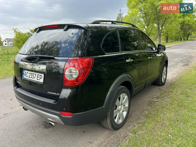 Черный Шевроле Каптива, объемом двигателя 1.99 л и пробегом 325 тыс. км за 7450 $, фото 24 на Automoto.ua