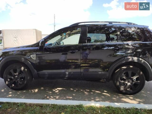 Чорний Шевроле Каптіва, об'ємом двигуна 2 л та пробігом 317 тис. км за 7000 $, фото 7 на Automoto.ua