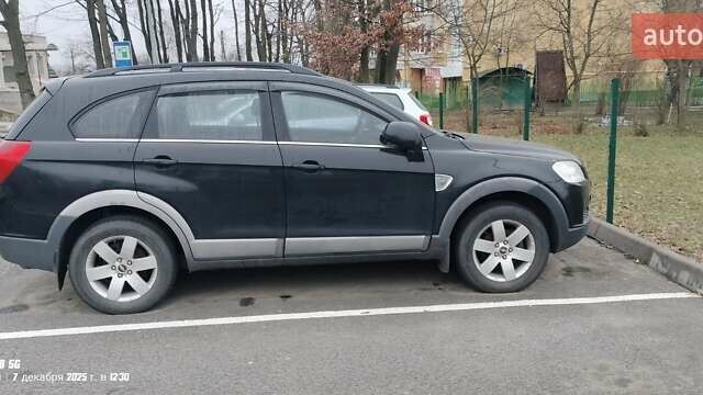 Чорний Шевроле Каптіва, об'ємом двигуна 2.41 л та пробігом 90 тис. км за 7500 $, фото 4 на Automoto.ua