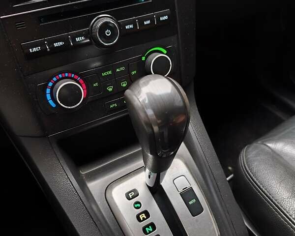 Чорний Шевроле Каптіва, об'ємом двигуна 2.41 л та пробігом 159 тис. км за 8900 $, фото 22 на Automoto.ua